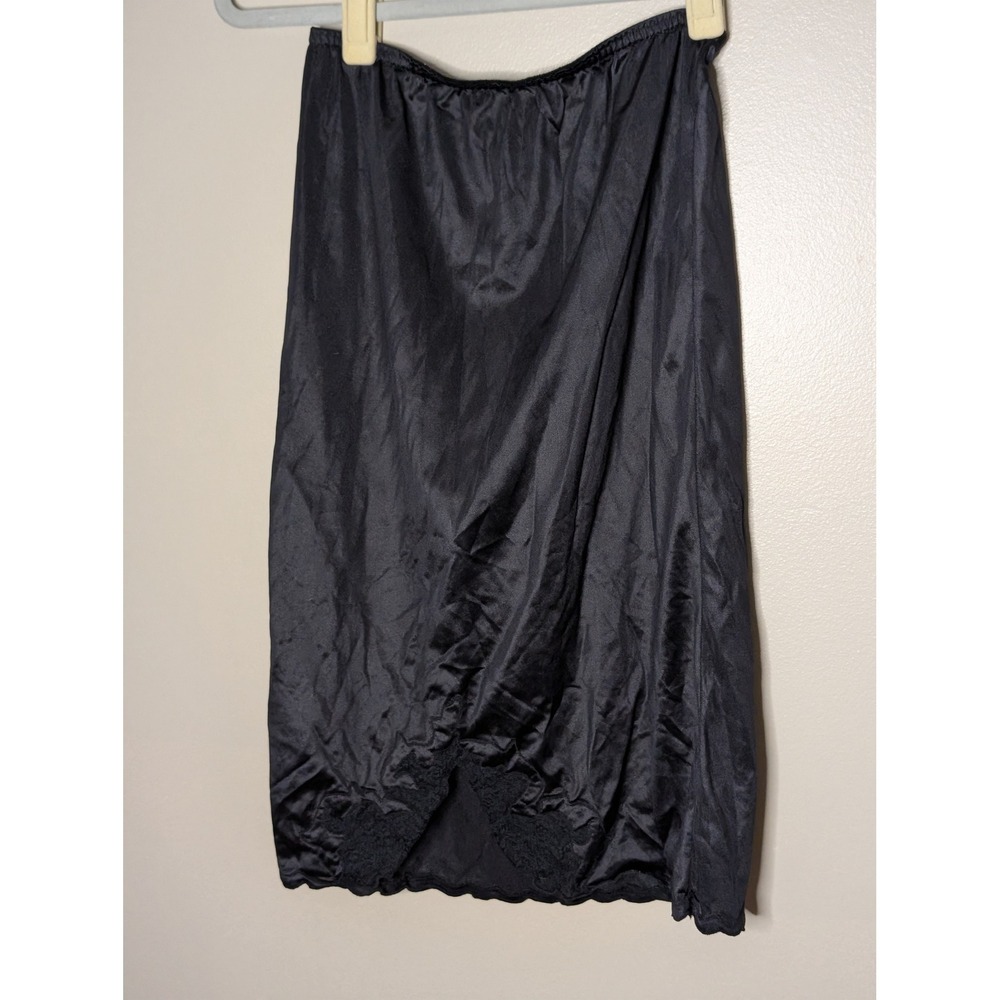 Vintage Contessa Black Nylon Half Slip Lace Trim Scalloped Hem 4546 Small